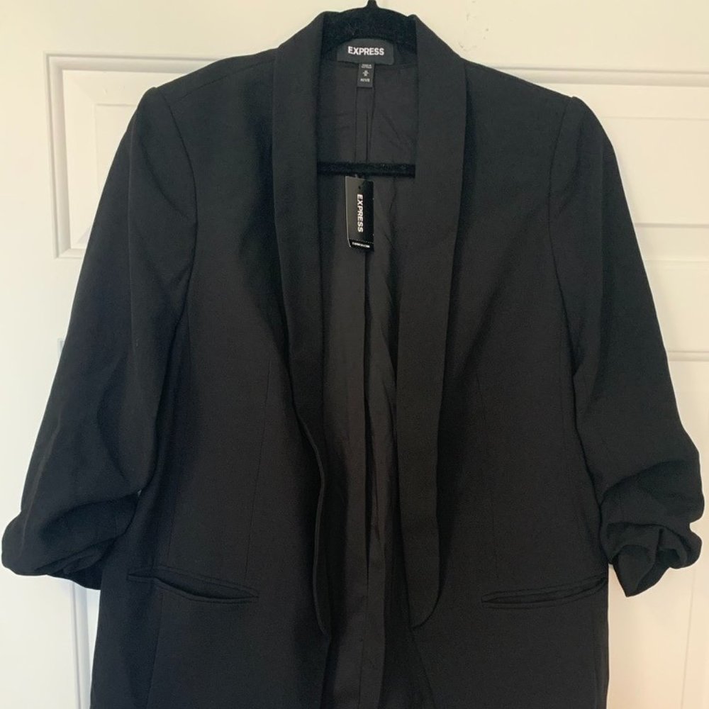 NWT Express Black Blazer M Petite